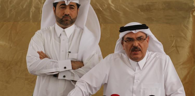 السفير القطري ونائبه