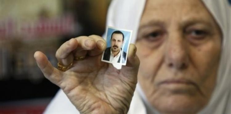 والدة الشهيد المبحوح.jpg