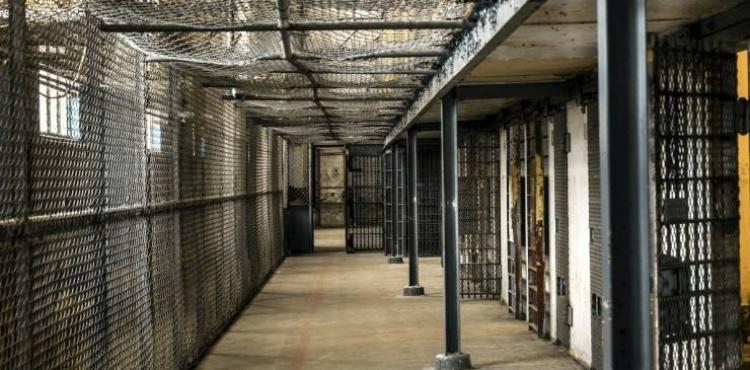 سجن إسرائيلي.