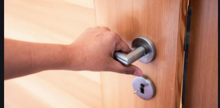 انت اطرق بابي 23