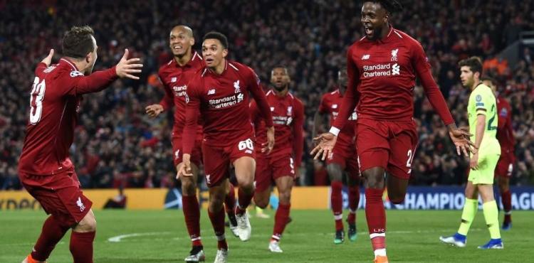 لاعبو فريق ليفربول