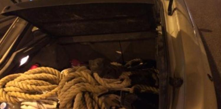 السيارة التي عثر بداخلها على الفتاة 