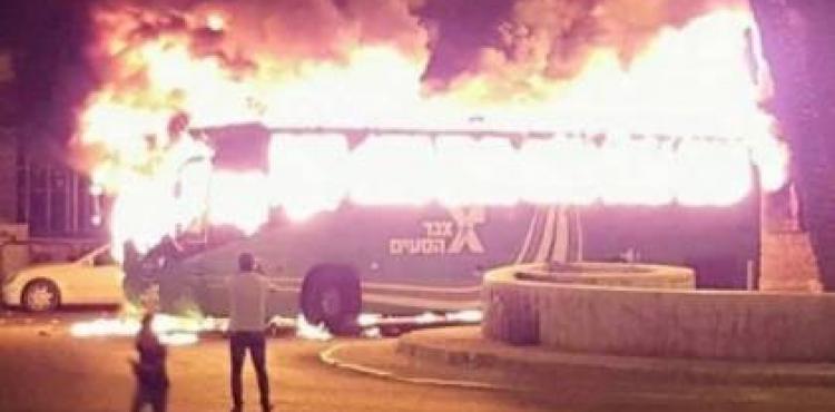 اشتعال حافلة مستوطنين.jpg