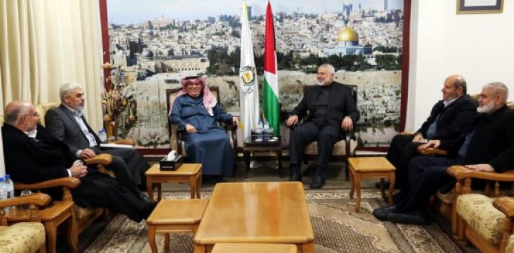 قيادة حماس تلتقي مع العمادي