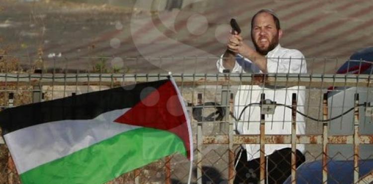 مستوطن يطلق النار