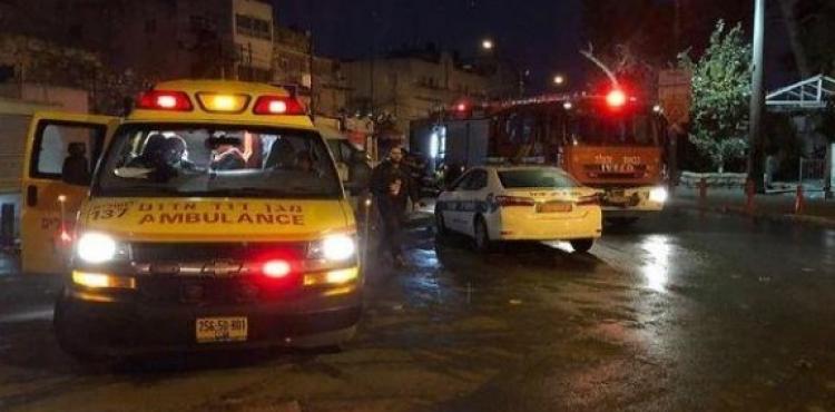 سيارات اسعاف وإطفاء