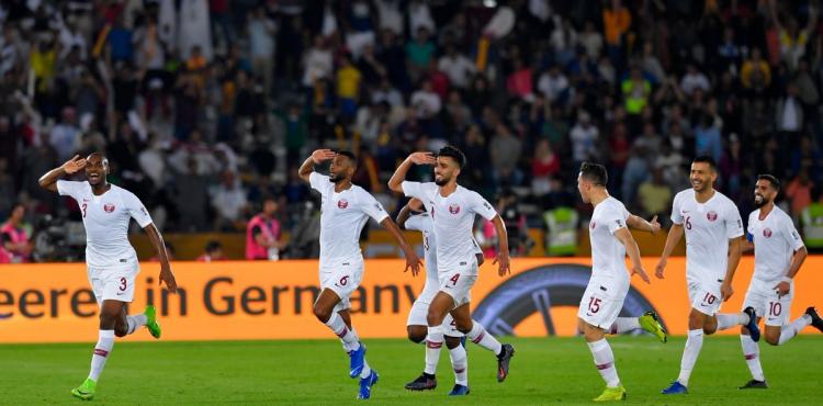 لاعبو المنتخب القطري