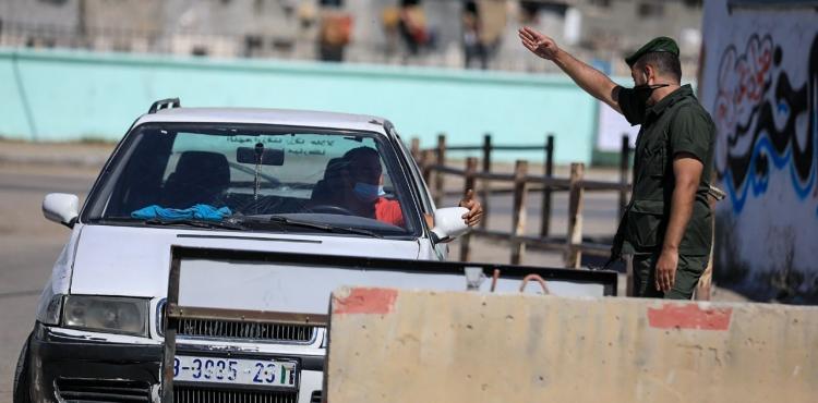 حظر التجول غزة كورونا الشرطة سيارات