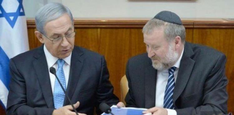نتنياهو والمستشار القانوني لحكومة الاحتلال