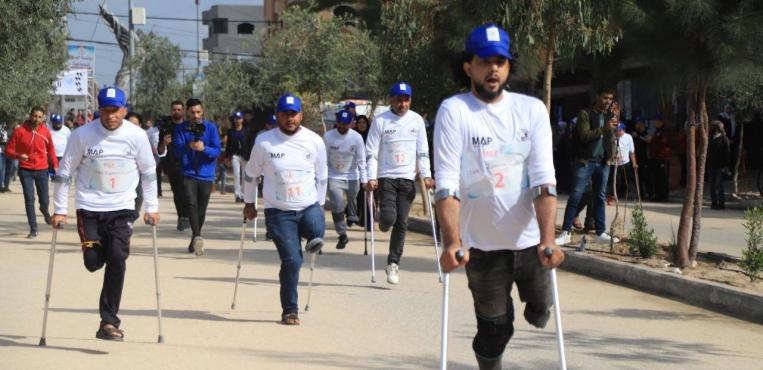 نظمت جمعية التأهيل والتدريب الاجتماعي مارثون الجري السريع، الخاص بالأشخاص ذوي الإعاقة - بتر القدم (مستخدمي العكاكيز)، الذي يحمل عنوان:《أنا أستطيع 2 I can》