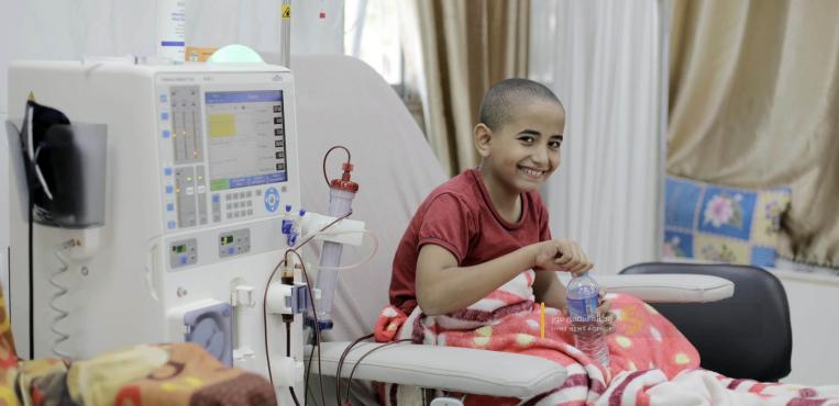 عدسة شمس نيوز..توثيق معاناة مرضى "الكلى" في ظل شح الأدوية والمستلزمات الطبية في مشافي غزة