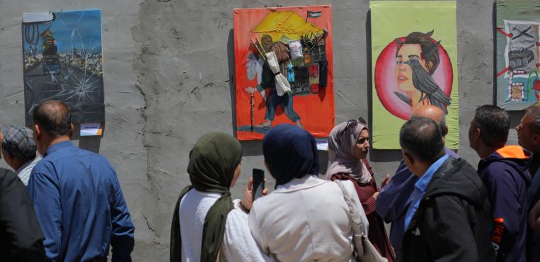الفن يخرج من بين الركام.. مهرجان في البريج يقاوم الاحتلال بالألوان