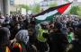 الشرطة الامريكية تقمع تظاهرة لمناصري الشعب الفلسطيني.jpg