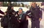 قوات الاحتلال تعتدي على الناشطة سحر النتشه بعد اعتراضها عضو الكنيست شولي رفائيل. القدس 3/11/2014