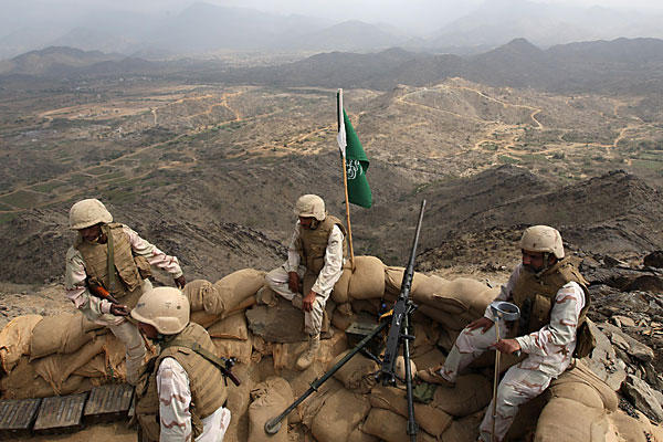 الحدود السعودي سلاح قائمة معدات