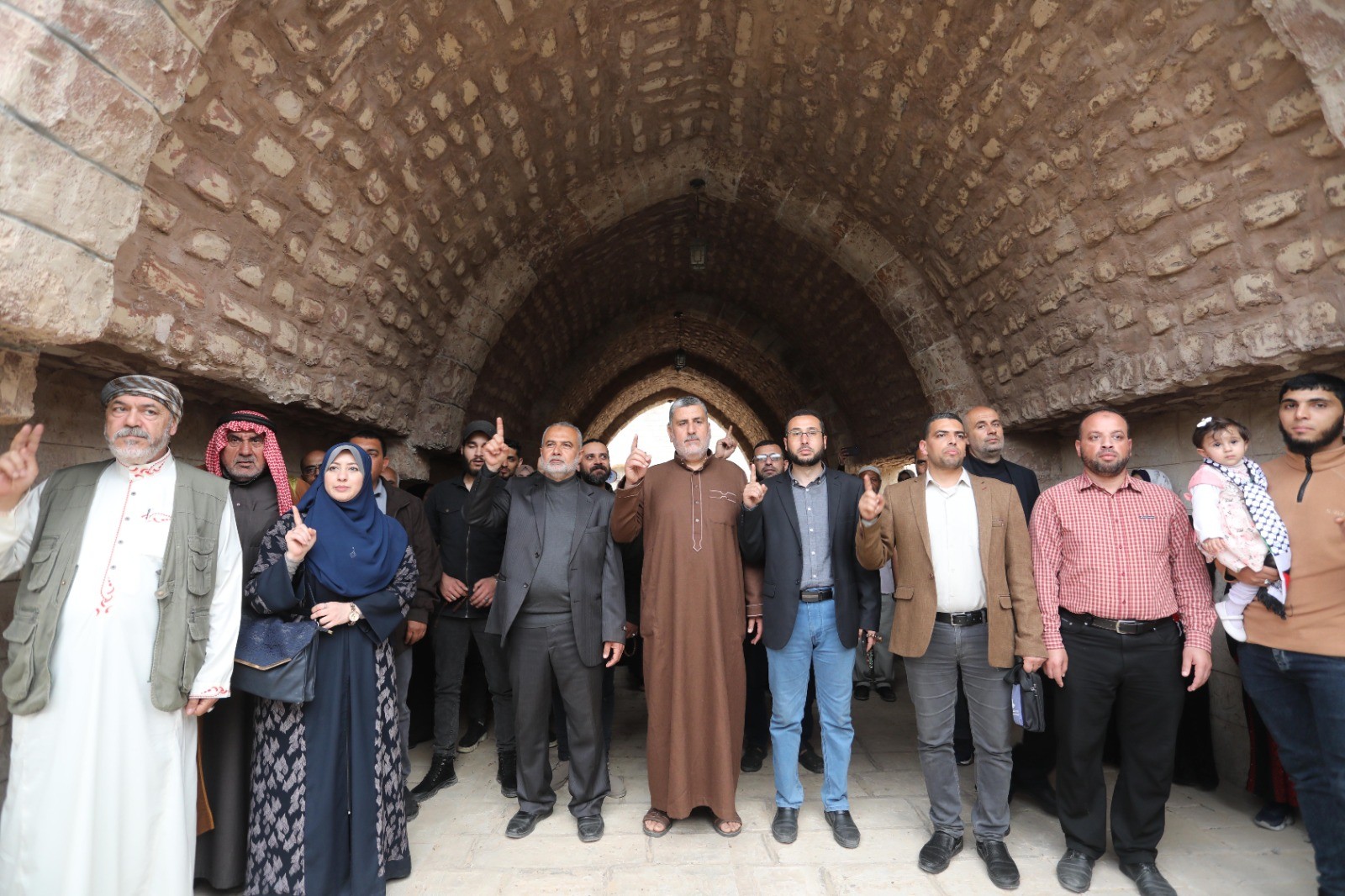 رحلة سياحية في القدس.jpg