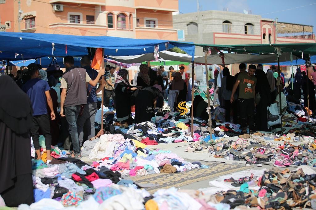 سوق البالة في النصيرات  2.jpg