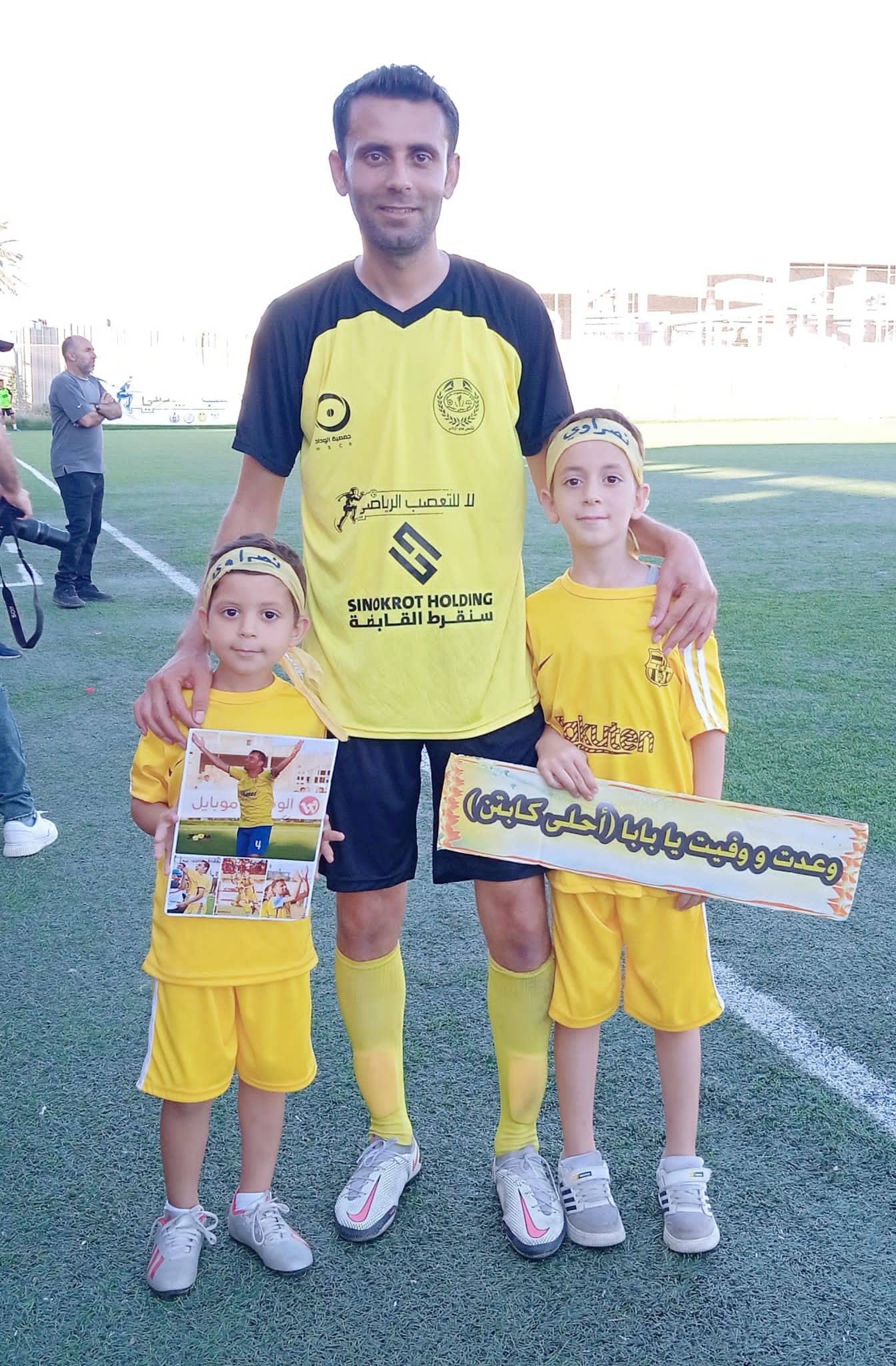 اعتزال خالد الحاج