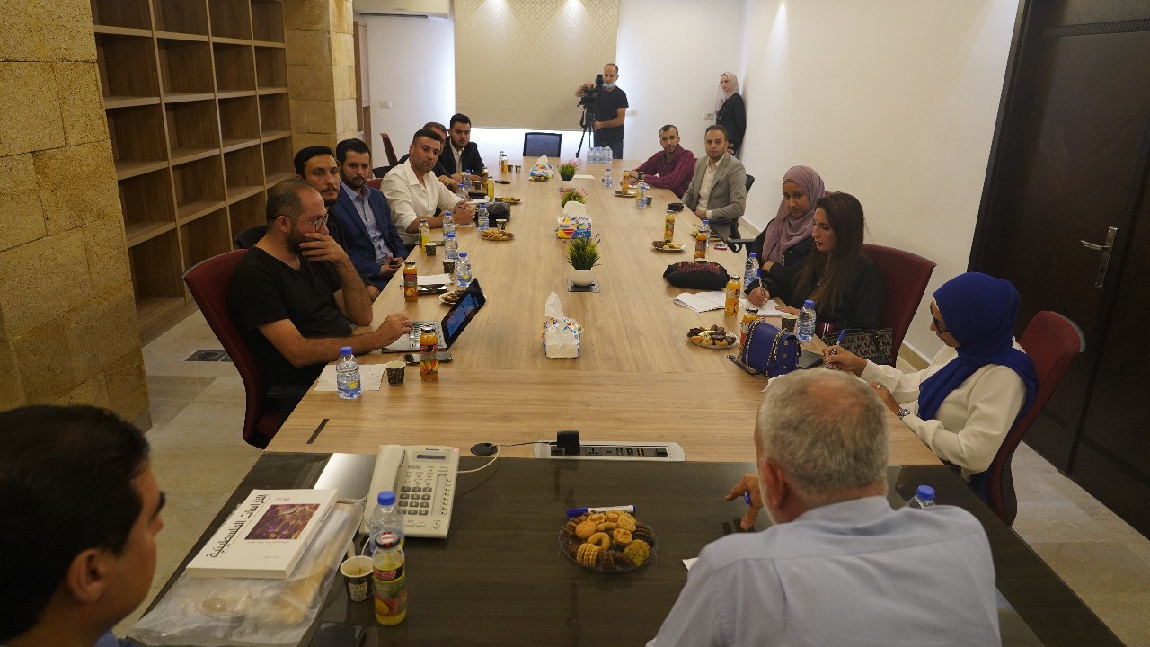 تجمع الإعلاميين الفلسطينيين في لبنان يستضيف مسؤول الدائرة السياسية في حركة الجهاد الإسلامي د. محمد الهندي 2.jpg