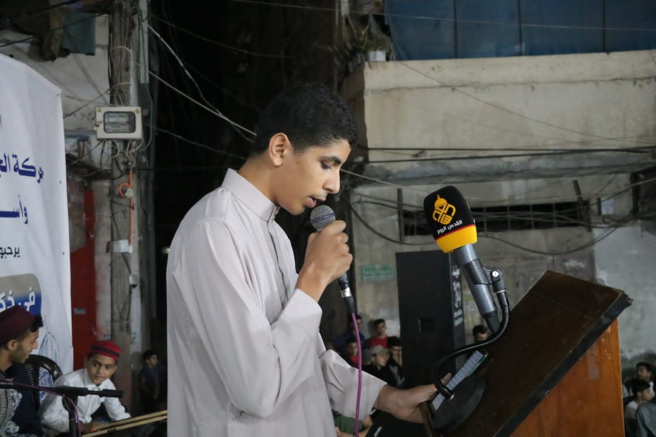 الجهاد اقليم غزة في منطقة الزيتون تكرم حفظة كتاب الله 9.jfif