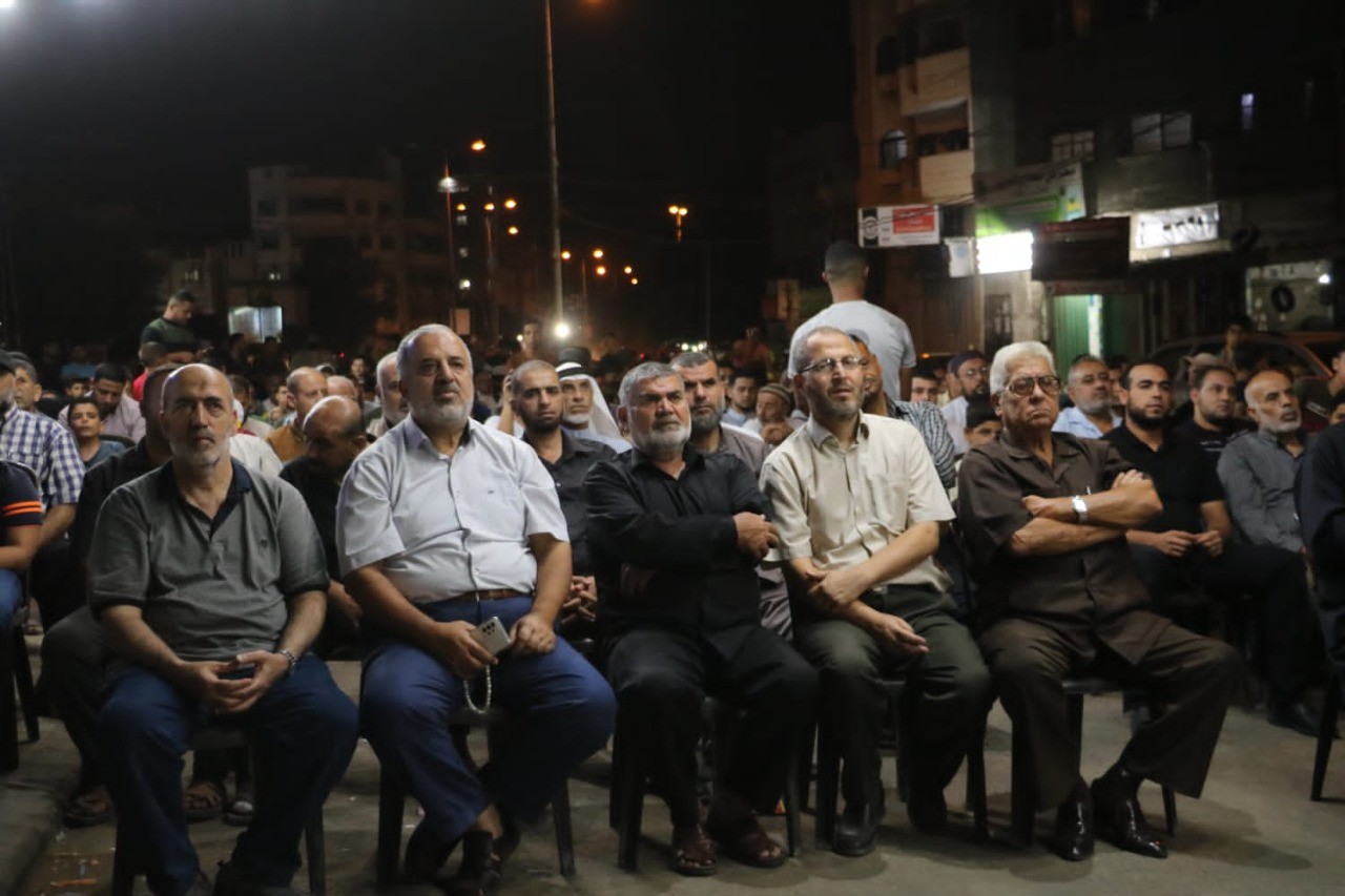 الجهاد اقليم غزة في منطقة الزيتون تكرم حفظة كتاب الله 1.jfif