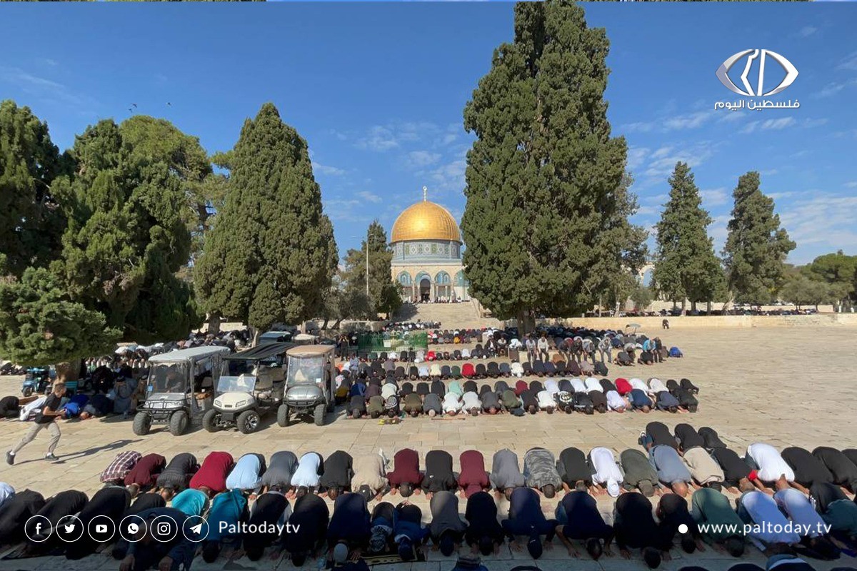 الصلاة في الأقصى 2.jpg