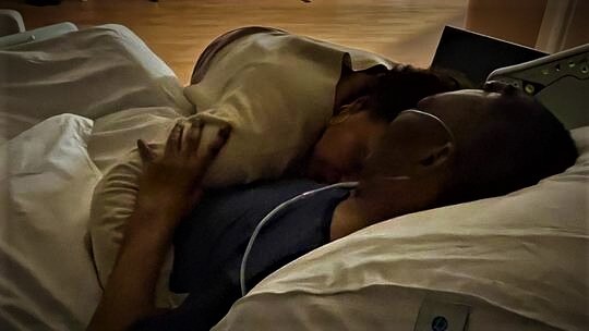 حقيقة وفاة بيليه أسطورة كرة القدم البرازيلية 2022.jpg