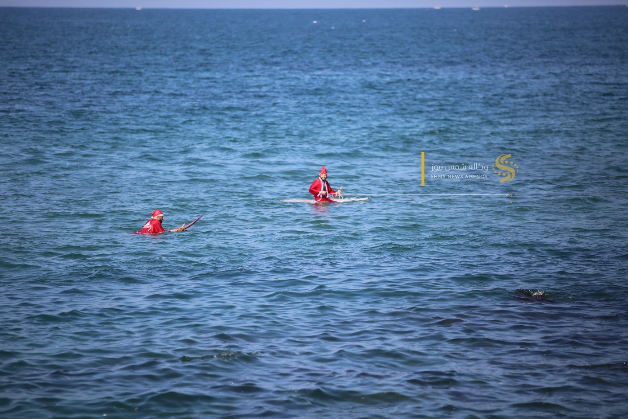 بابا نويل بغزة.jfif