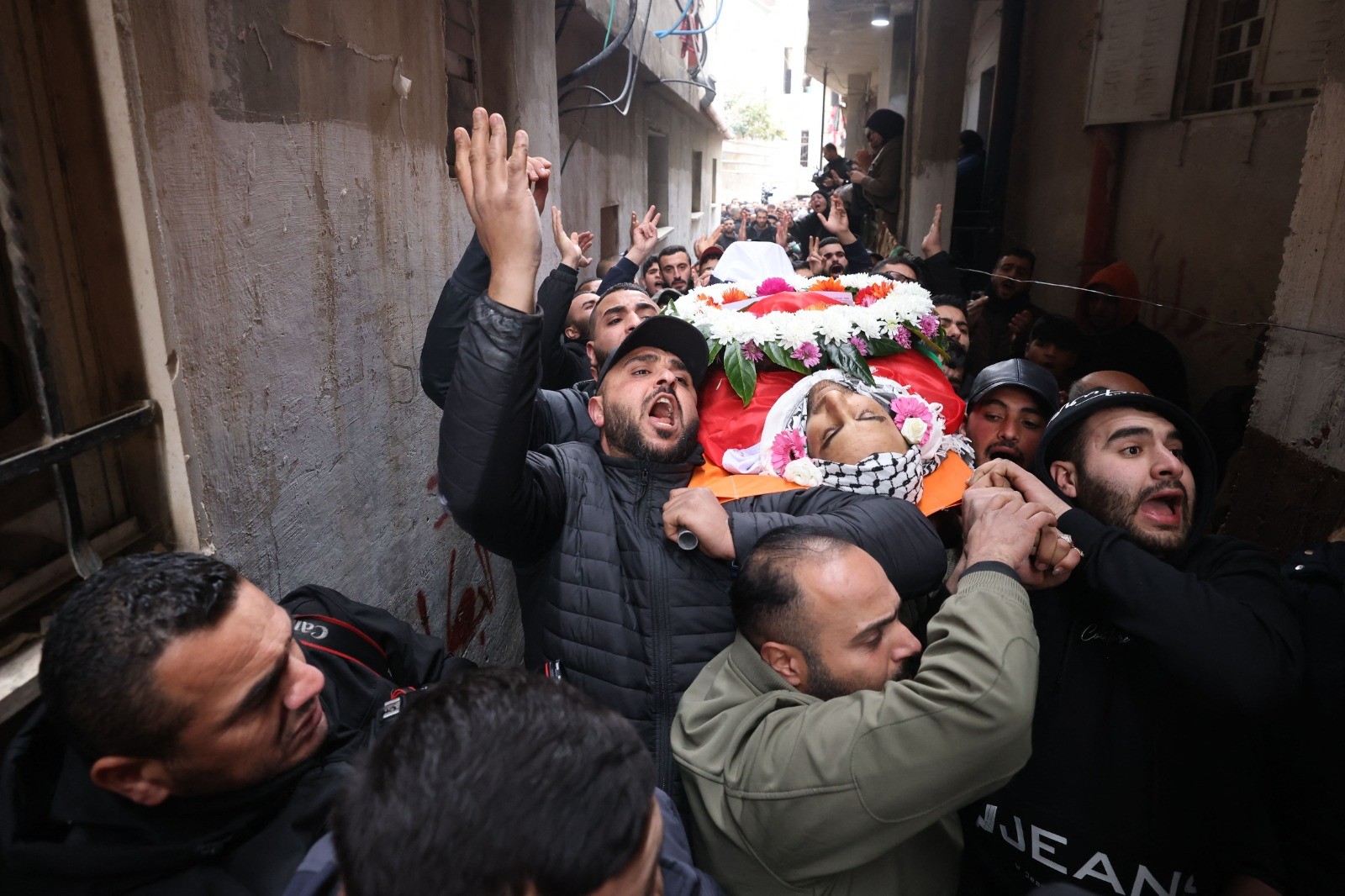جنازة الشهيد سمير أصلان من القدس.jfif