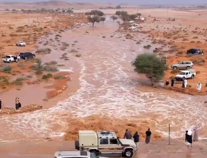 فيديو سيول في الرياض– حالة الطقس في السعودية اليوم السبت 2023.webp
