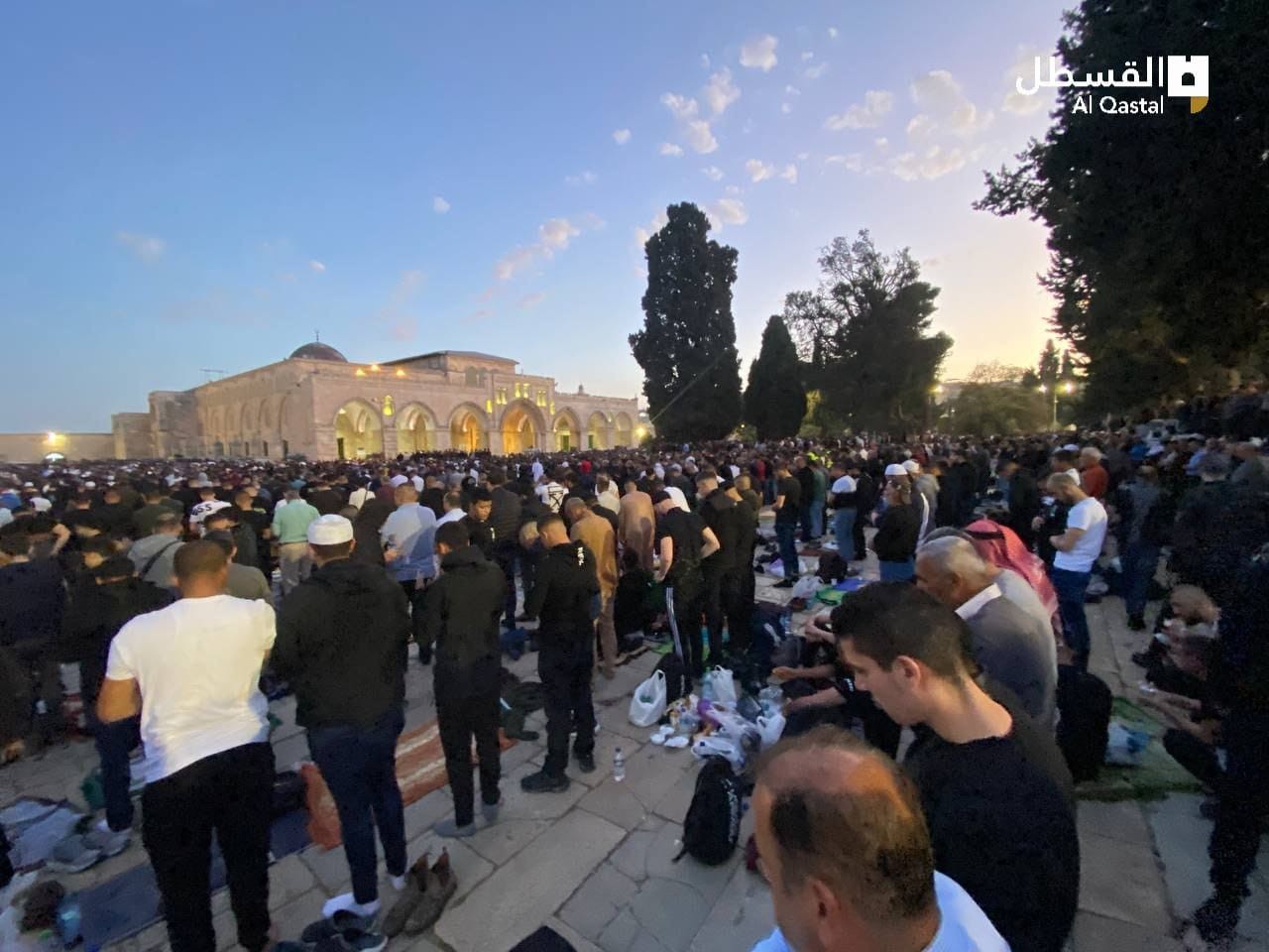 مقدسيون يستعدون لإحياء ليلة القدر في الأقصى 2023.jpg