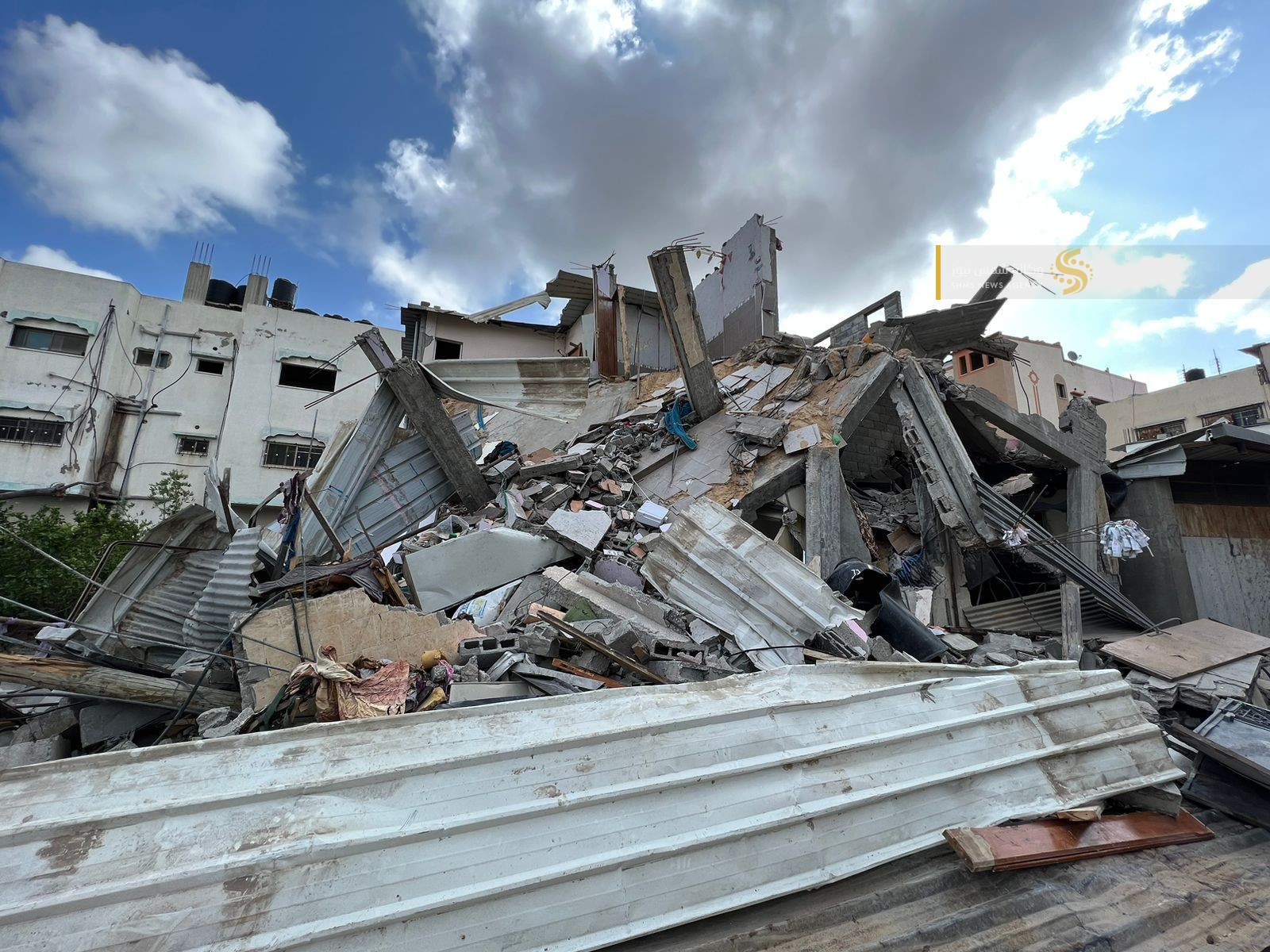 آثار الدمار في منزل عائلة ياسين في حي الزيتون شرق غزة 7.jpg