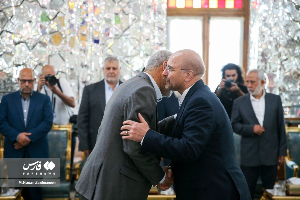 وفد حركة الجهاد الإسلامي برئاسة القائد النخالة يلتقي رئيس البرلمان الإيراني 1.jpg