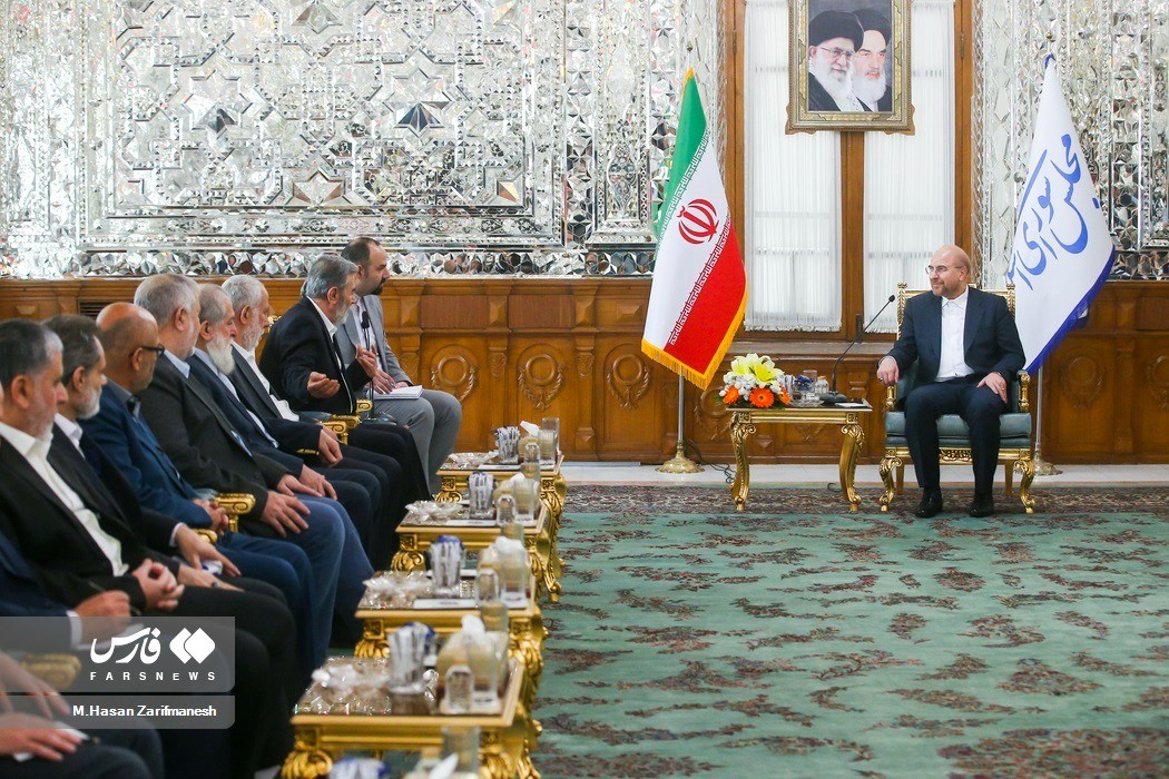 وفد حركة الجهاد الإسلامي برئاسة القائد النخالة يلتقي رئيس البرلمان الإيراني 10.jpg