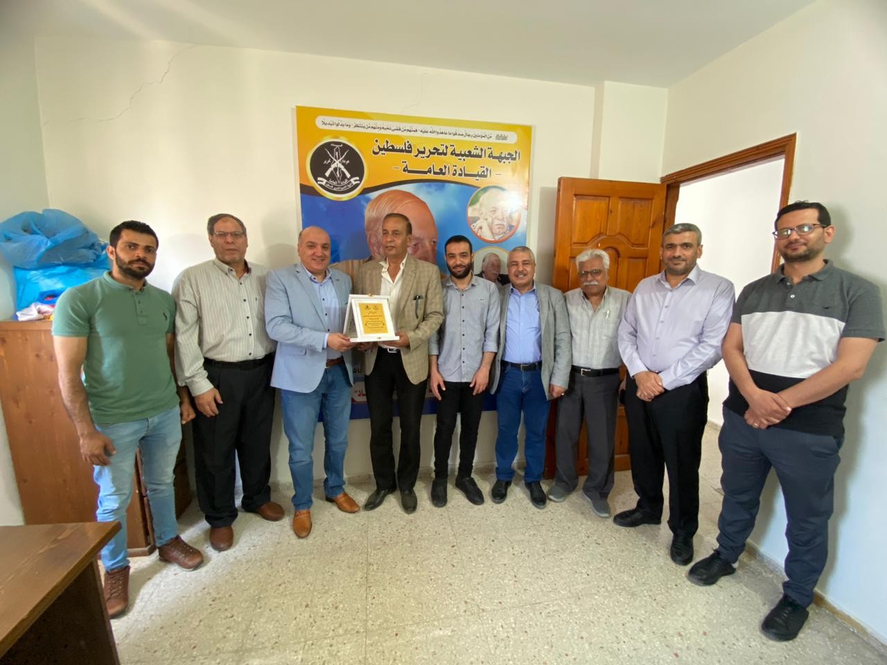 الجبهة الشعبية القيادة العامة تستقبل وفداً قيادياً من الاتحاد الديمقراطي الفلسطيني فدا 4.jpg