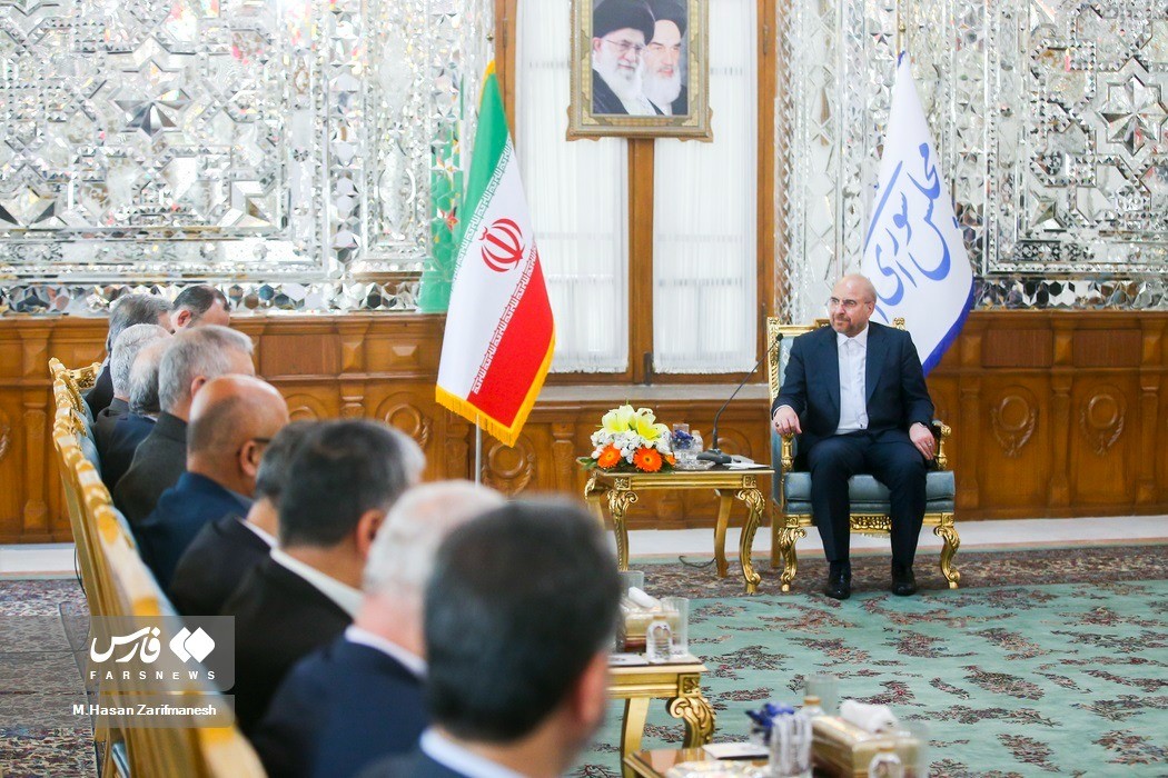 وفد حركة الجهاد الإسلامي برئاسة القائد النخالة يلتقي رئيس البرلمان الإيراني 6.jpg