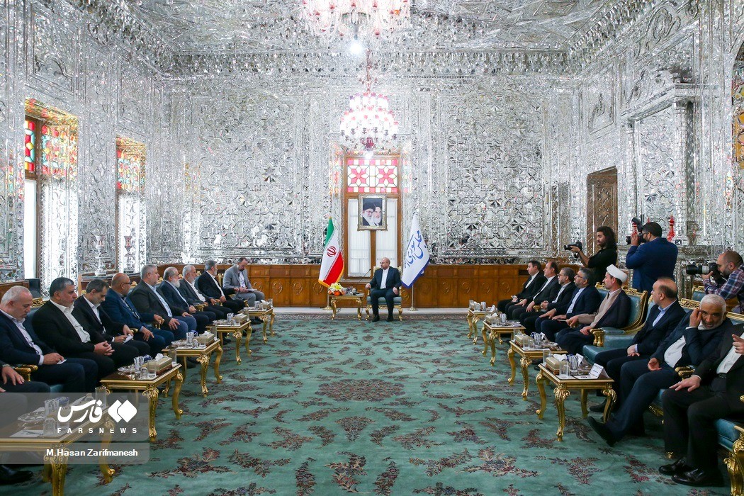 وفد حركة الجهاد الإسلامي برئاسة القائد النخالة يلتقي رئيس البرلمان الإيراني 5.jpg