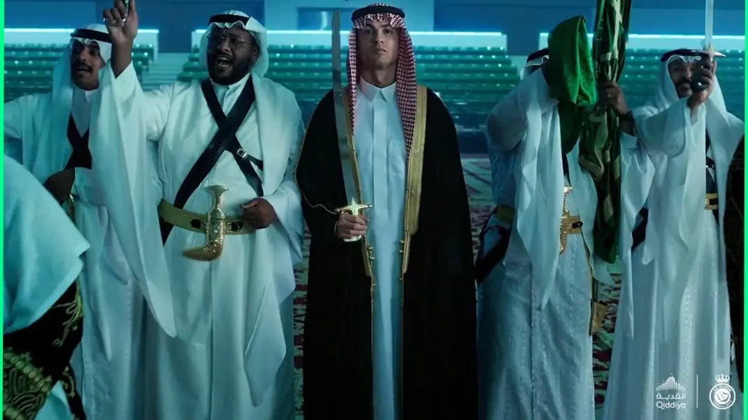 شاهد رونالدو يرقص العرضة السعودية في اليوم الوطني 93 فيديو hd.webp