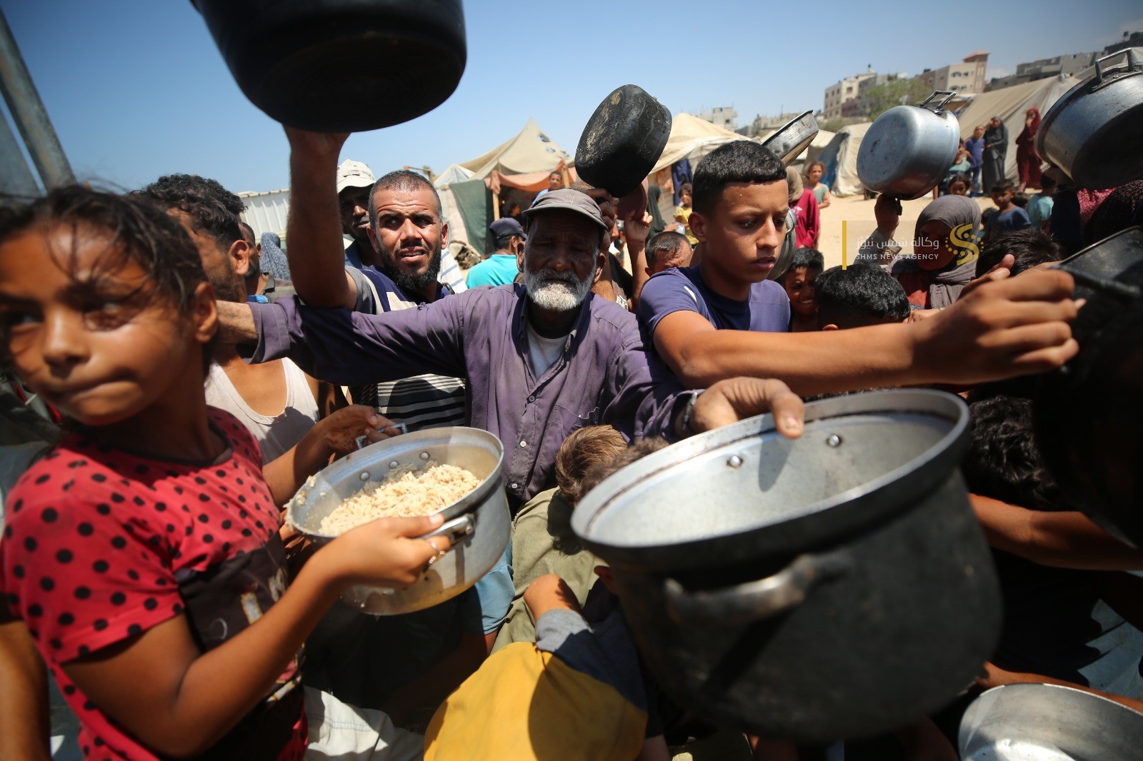 تكية .. أطفال .. طعام .. الجوع .. جوع اطفال غزة 8.jfif