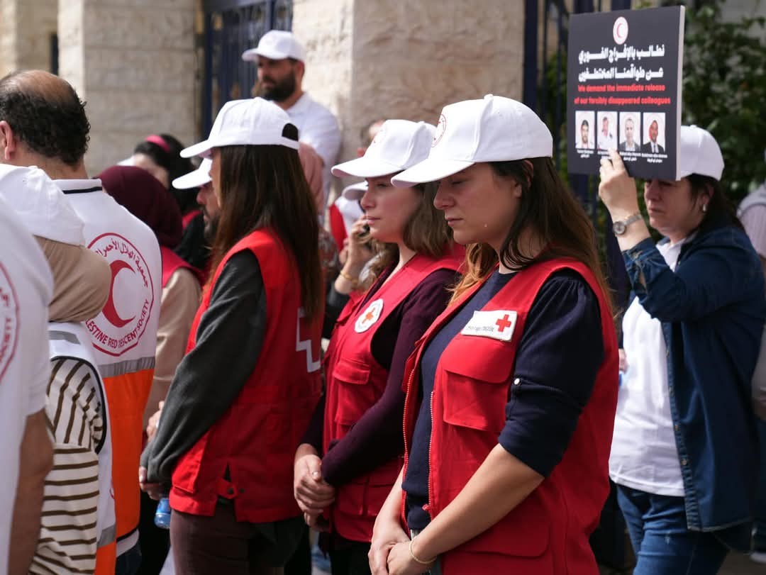 وقفة للهلال الأحمر الفلسطيني في غزة 5.jpg