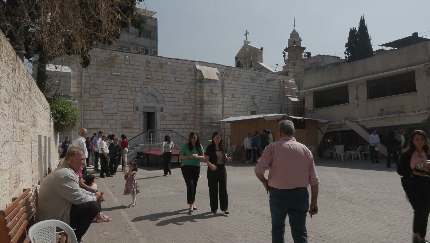 عيد الفصح لدى مسيحيي غزة....jpg