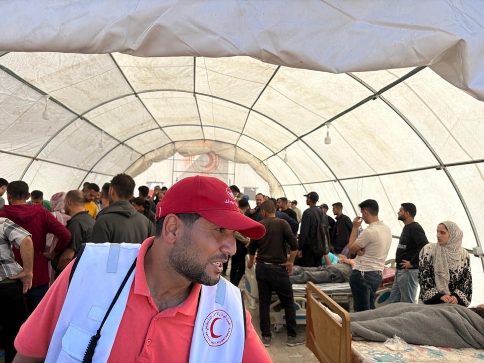 الهلال الأحمر الفلسطيني مستشفى السرايا الميداني