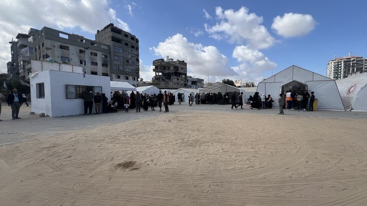 الهلال الأحمر الفلسطيني مستشفى السرايا الميداني