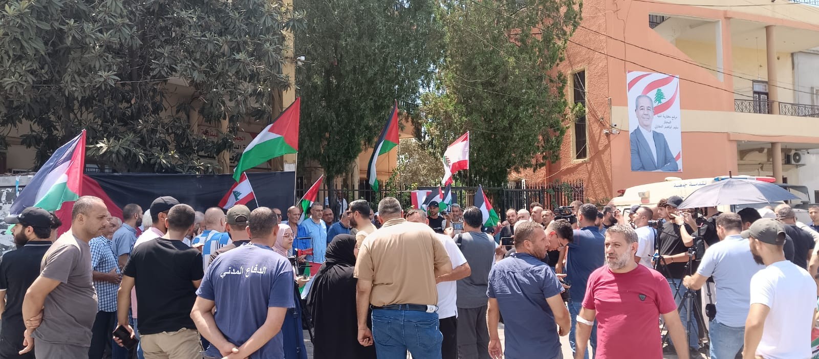 خلال الوقفة في المنية 1.jpg