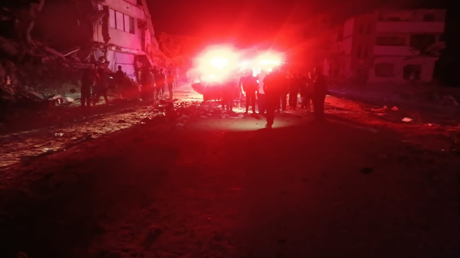 بالصور شهداء ومصابون في سلسة غارات و استهدافات إسرائيلية على قطاع غزة بالصور شهداء ومصابون في سلسة غارات و استهدافات إسرائيلية على قطاع غزة