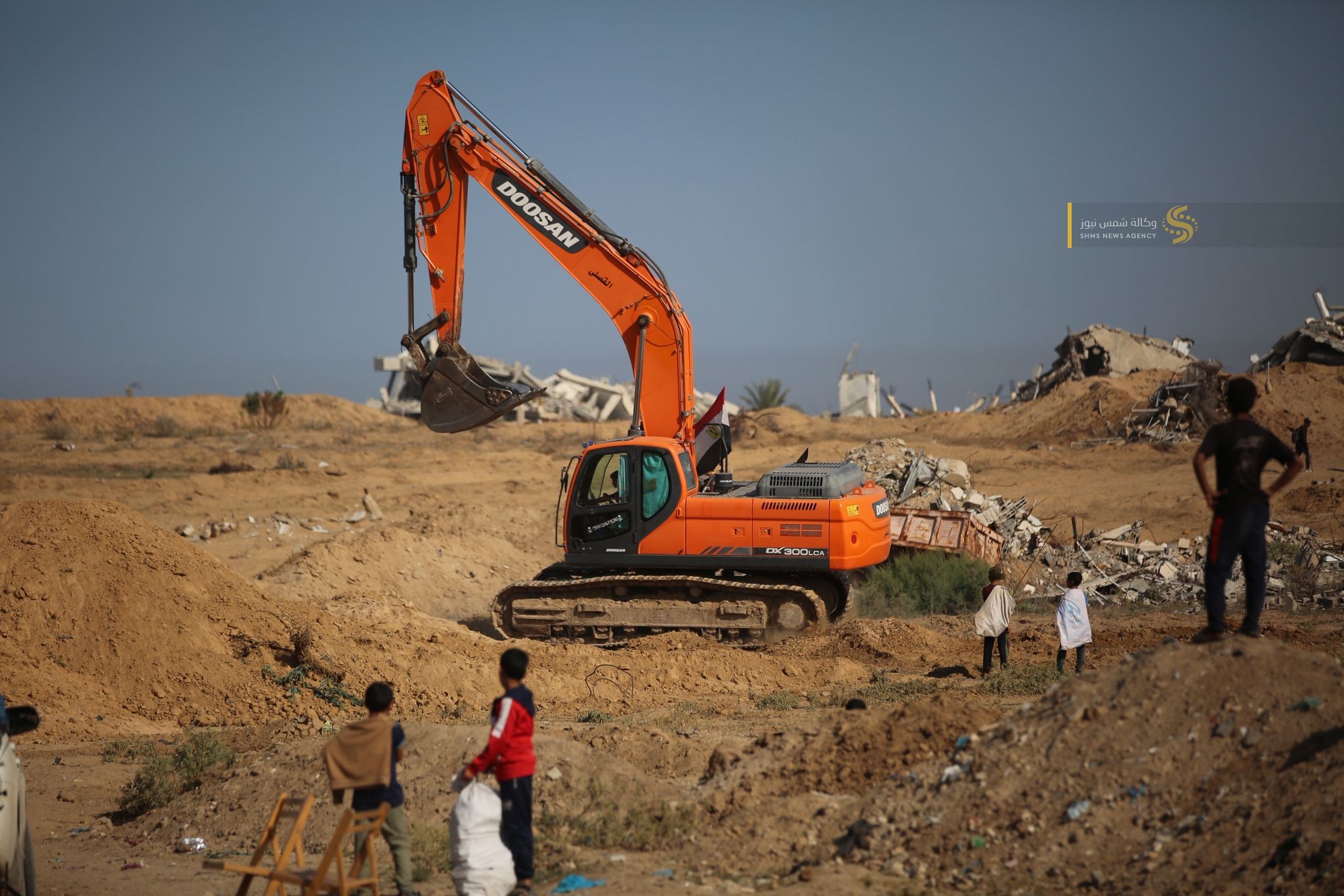 بالصور تواصل عمليات البحث عن جثة إسرائيلية محتجزة لدى المقاومة شمال النصيرات