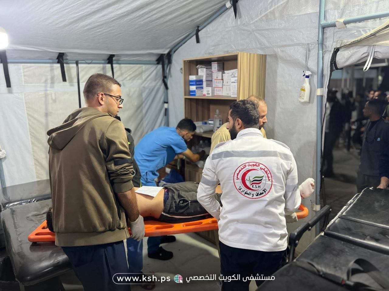 بالفيديو والصور 6 شهداء و32 إصابة بقصف إسرائيلي استهدف خيام النازحين بمواصي خانيونس