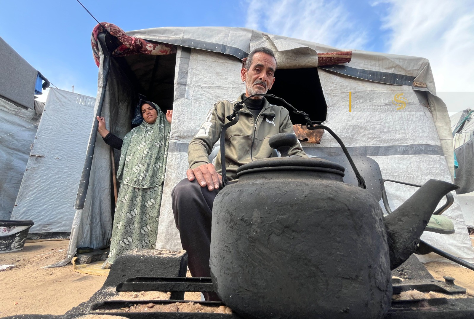 معاناة النزوح .. خيمة