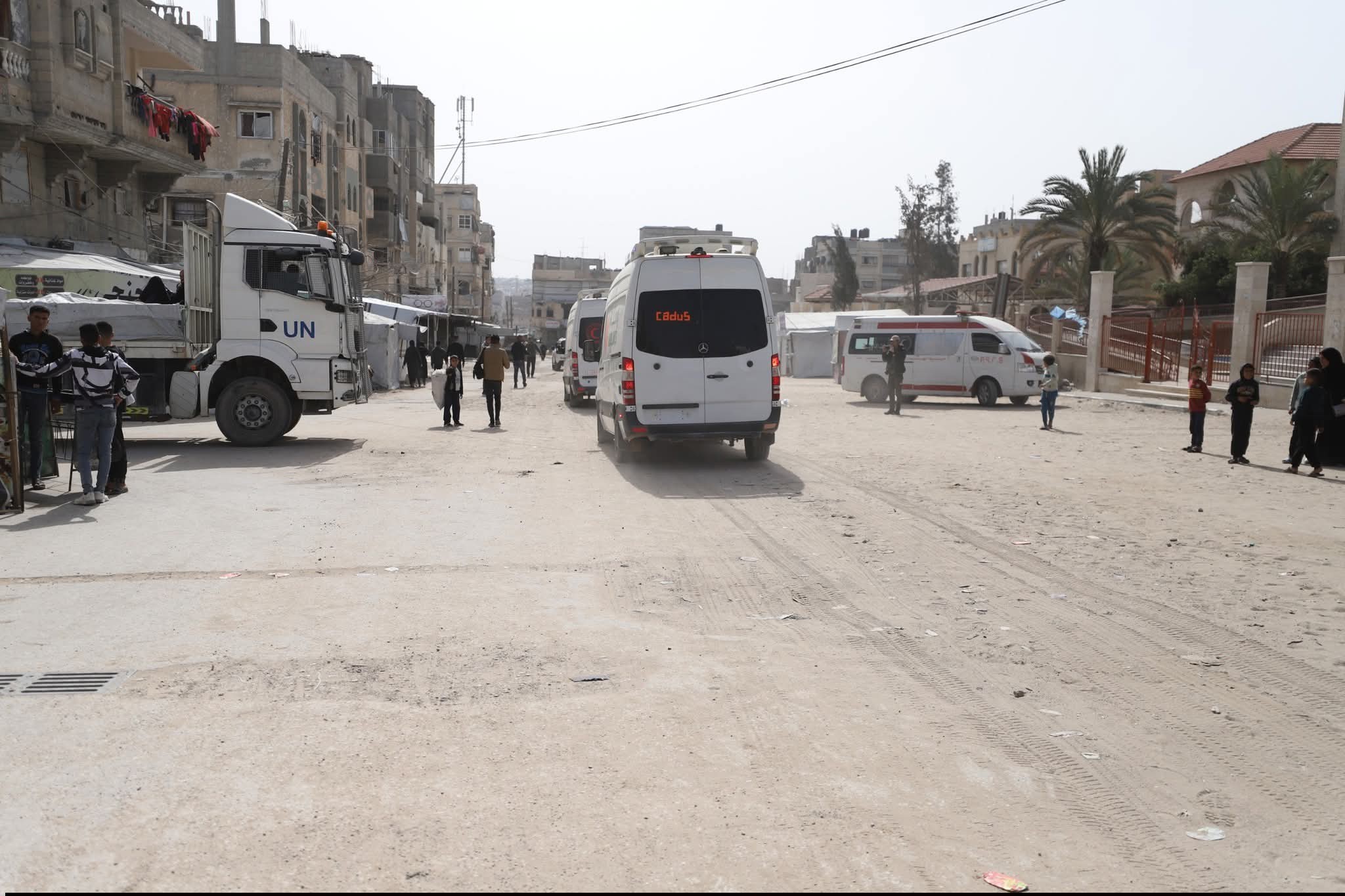 فتح معبر رفح 5.jpg