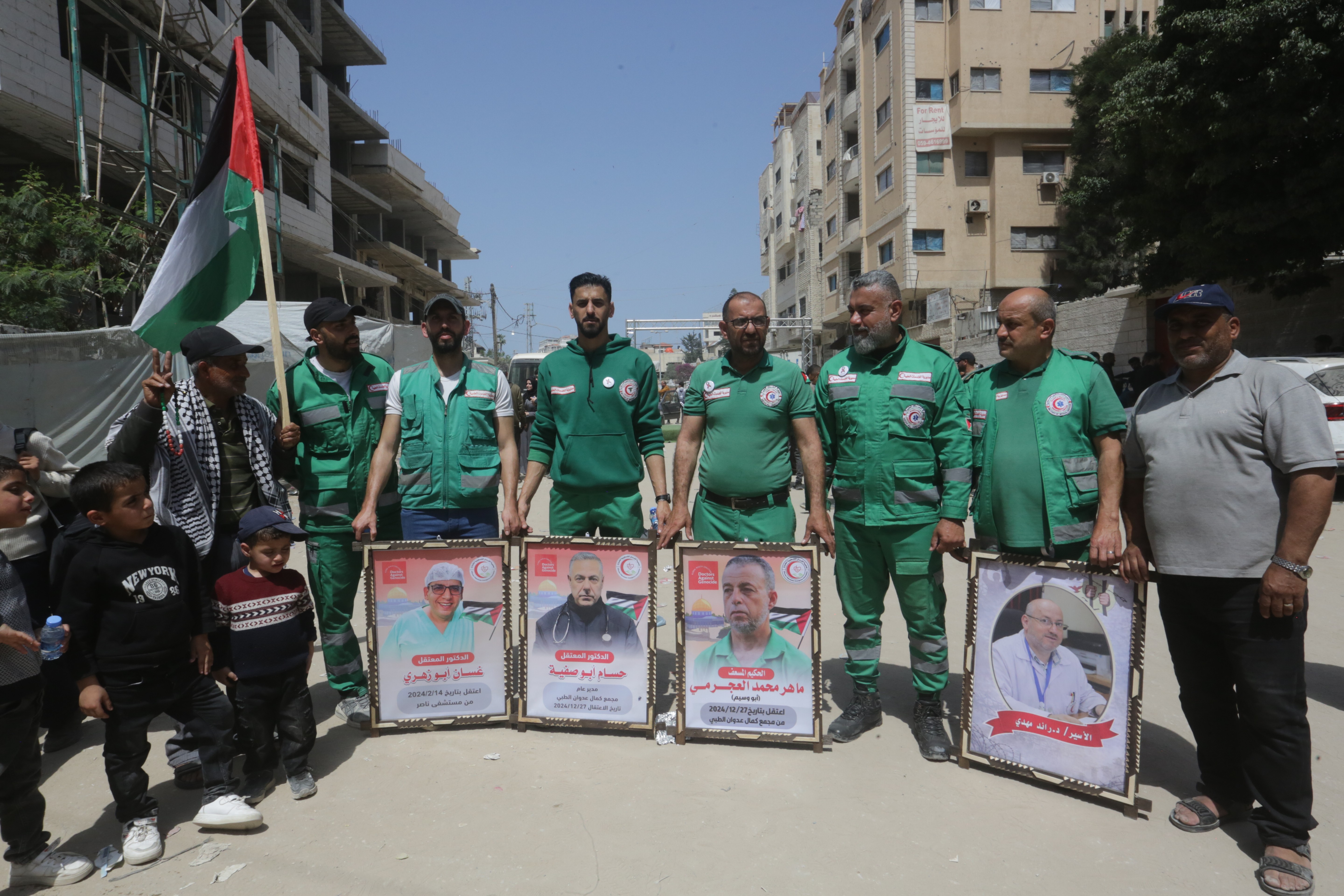 مسيرة في يوم الأسير الفلسطيني (8).JPG